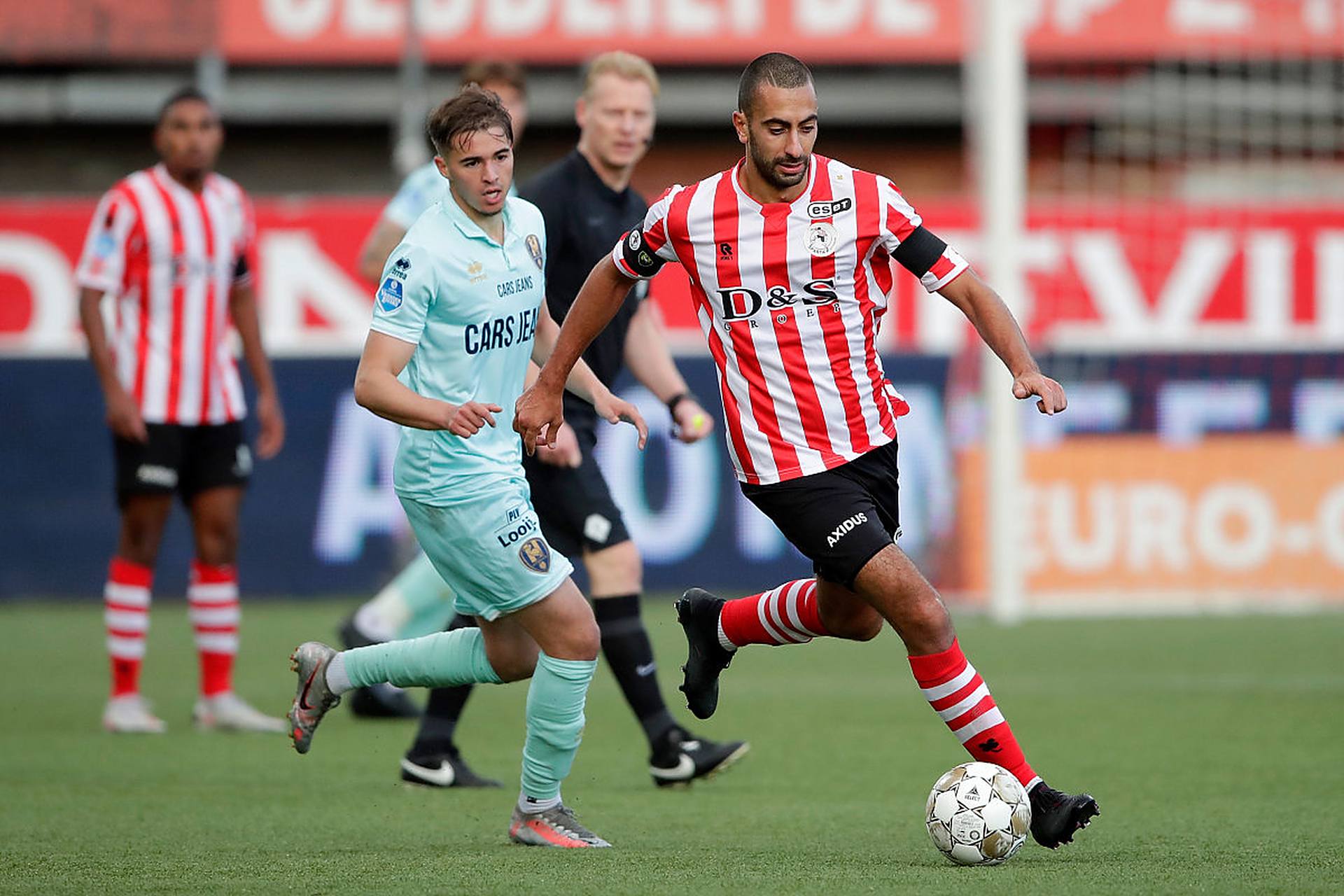 提供了多项 提供了多项