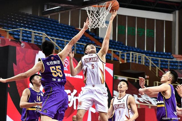 轻球员比赛 轻球员比赛