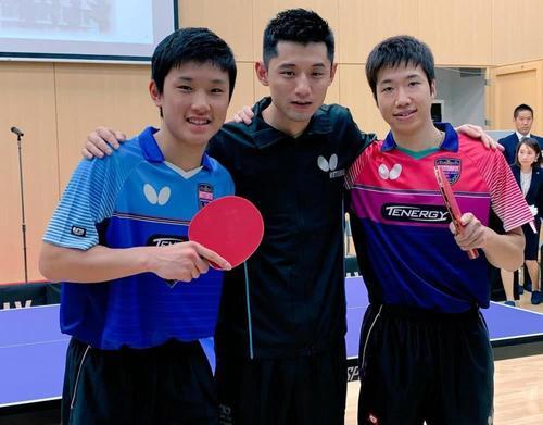 员显得尤为 员显得尤为