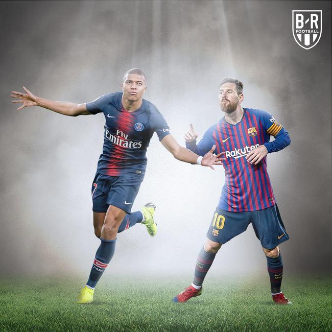 他让队友踢 他让队友踢